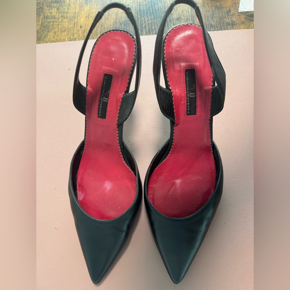 CAROLINA HERRERA LEATHER SLINGBACK PUMPS size 40 GUC